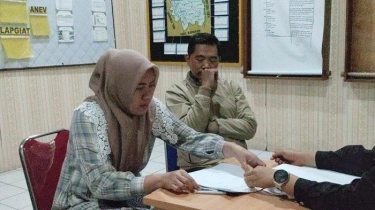 Istri Kades Kohod Syok hingga Kurung Diri di Kamar, Rumah Dijaga Ketat Pengawal