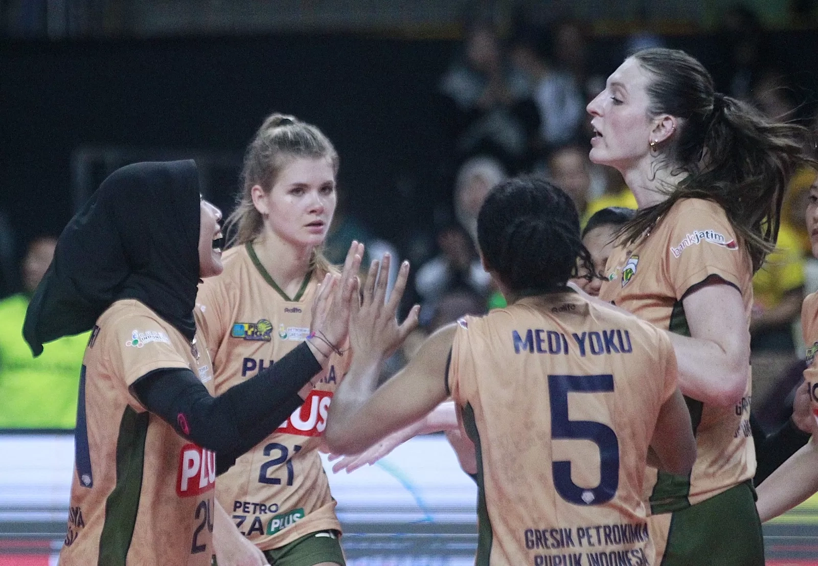 Atasi Rasa Tertekan, Gresik Petrokimia Raih Kemenangan Pertama Final Four Proliga 2025 Tanpa Megawati Hangestri
