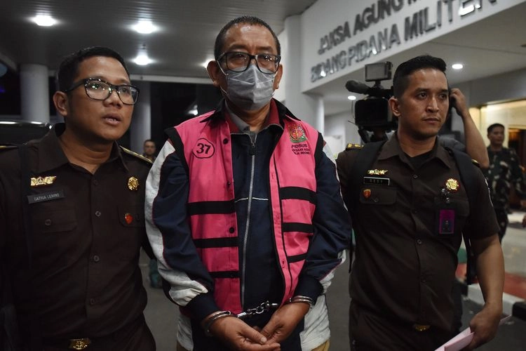 Jurnalis TV Pertanyakan “Berita Negatif” yang Dasari Perkara Direktur JAKTV
