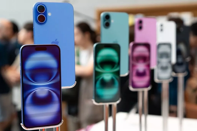 Segini Mahalnya Harga iPhone jika Dibuat di Amerika