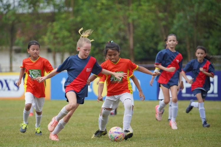 British School Jakarta dan SDN Buaran 01 Jadi Jawara MilkLife Soccer Challenge-Tangerang 2025
