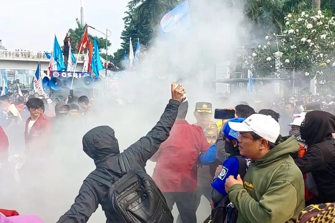 Aliansi Gerakan Buruh Bersama Rakyat Singgung May Day di Monas Bareng Prabowo: Upah Masih Murah, Belum Saatnya Buruh Bermesraan