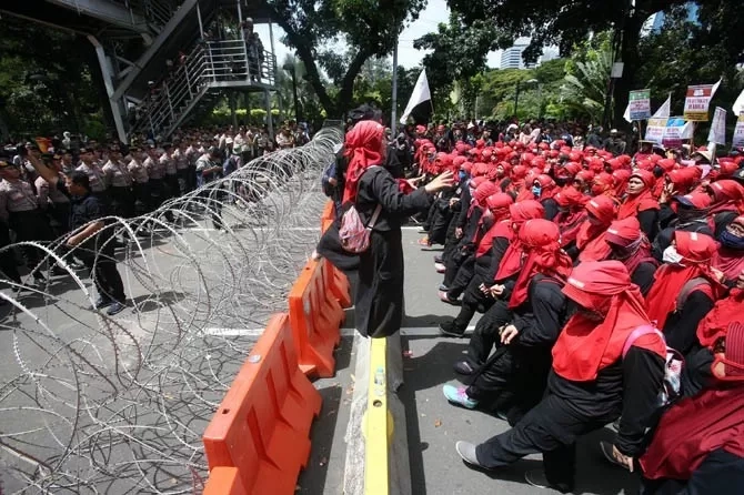 May Day, Buruh Tuntut Upah Layak Hingga Perlindungan Pekerja Migran Secara Menyeluruh