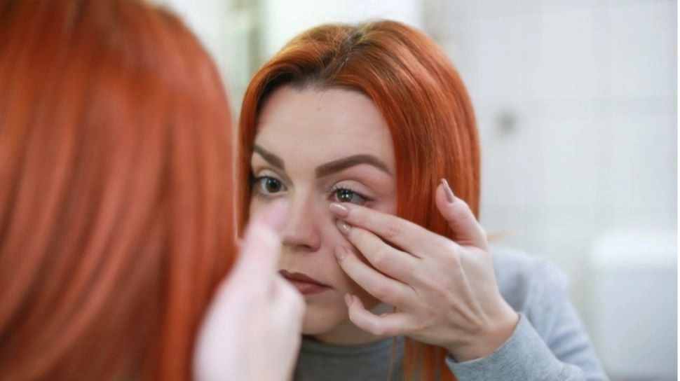 4 Rekomendasi Softlens Mulai Rp20 Ribuan, Bikin Mata Auto Bening dan Fresh!