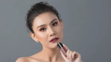 7 Rekomendasi Lipstik Ombre Buat Atasi Bibir Hitam: Produk Lokal Kualitas Internasional