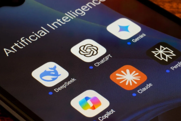 Riset: AI Makin Canggih, tapi Juga Makin ''Halu''