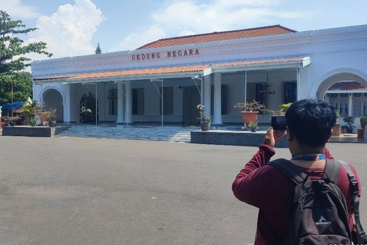 Siapa Jaya Dewata yang Namanya Dipilih Dedi Mulyadi dan Tuai Polemik Gedung di Cirebon?