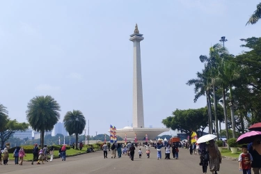 Monas Tetap Buka Saat Waisak 2025, Catat Jam Buka dan Harga Tiketnya