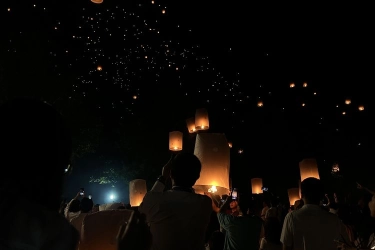 Panduan Beli Tiket Festival Lampion Waisak 2025, Jangan Sampai Salah