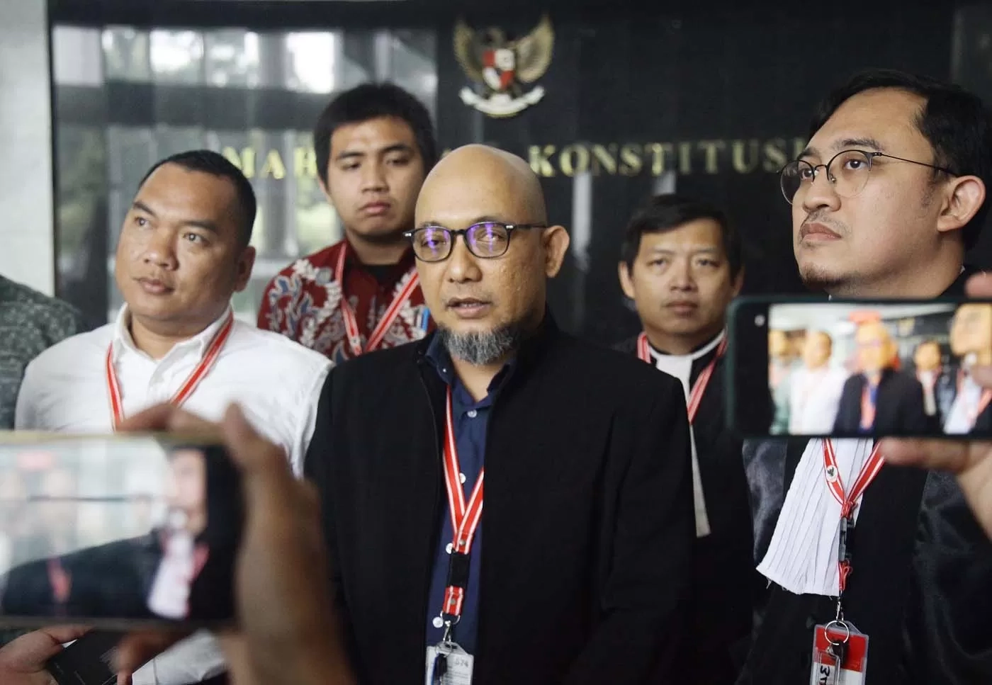 Novel Baswedan Minta KPK Berani Usut Dugaan Keterlibatan Firli Bahuri dalam Kasus Buron Harun Masiku