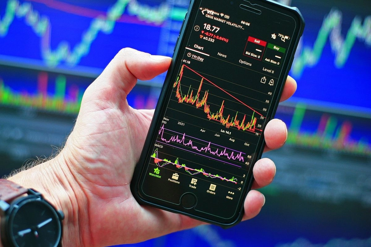 Baru Mau Coba Investasi Saham? Ini 3 Tips dari Ciptadana Sekuritas