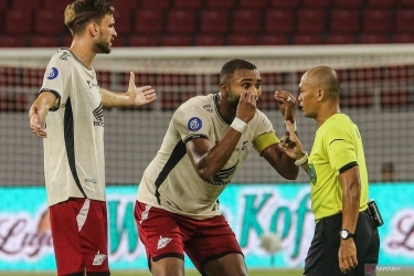 Sanksi Yuran Fernandes Mendunia, Jurnalis Portugal Mengira 