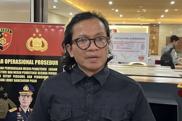 Usman Hamid: Kerja Sama TNI-Kejagung Tak Berdasar Hukum Kuat