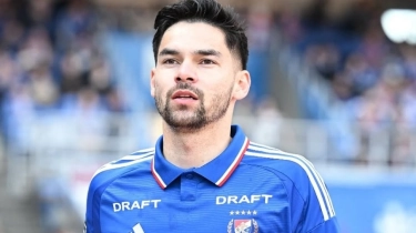 Sandy Walsh Cuma 17 Kali Sentuh Bola, Yokohama Dihajar Cerezo Osaka