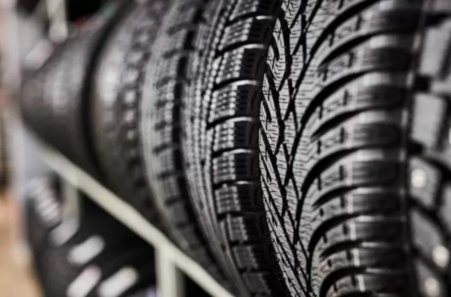 Keunggulan Ban Tubeless Dibanding Ban Biasa, Solusi Modern untuk Keamanan dan Efisiensi Berkendara