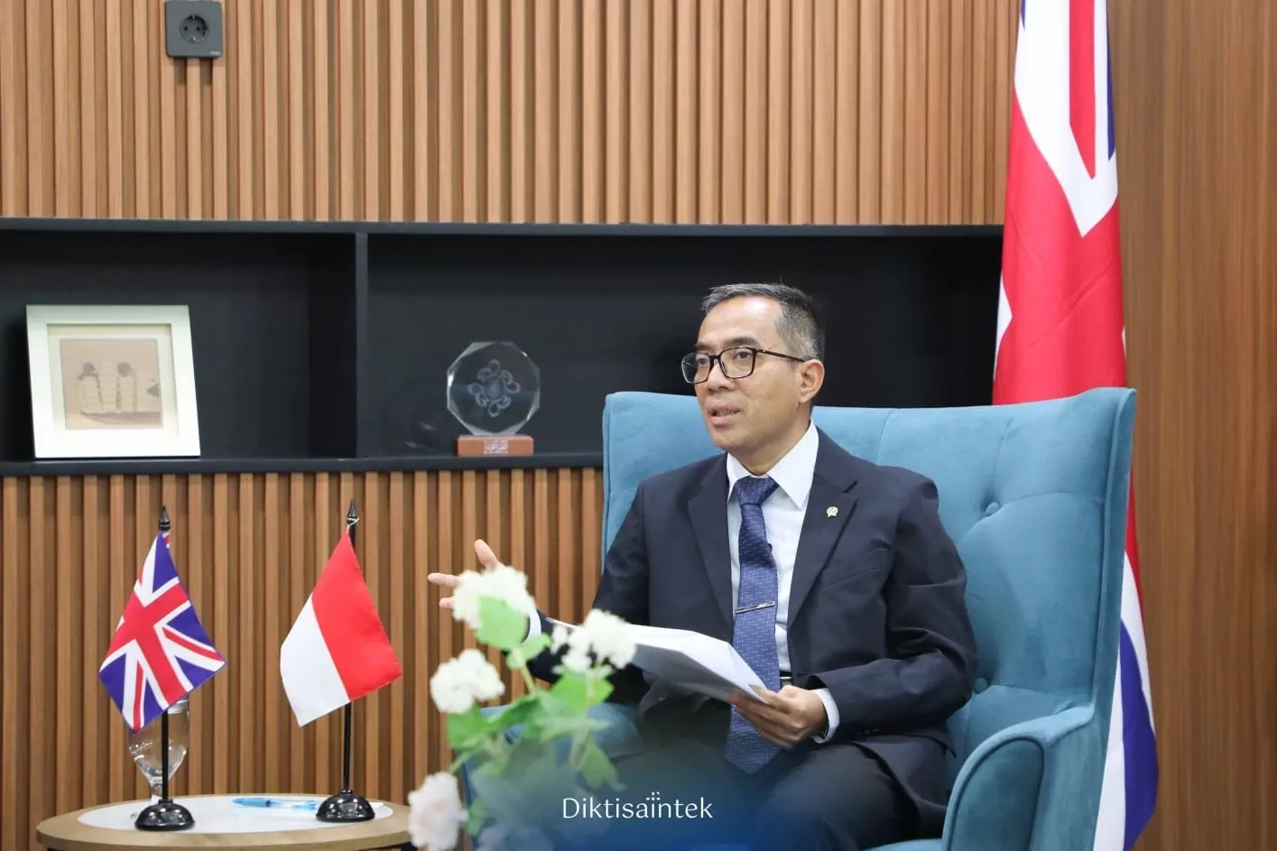 Soal Kasus Mahasiswi ITB Pembuat Meme Prabowo-Jokowi, Mendikti Saintek: Penyelesaian Kasus Harus Mengedepankan Pendekatan Pembinaan