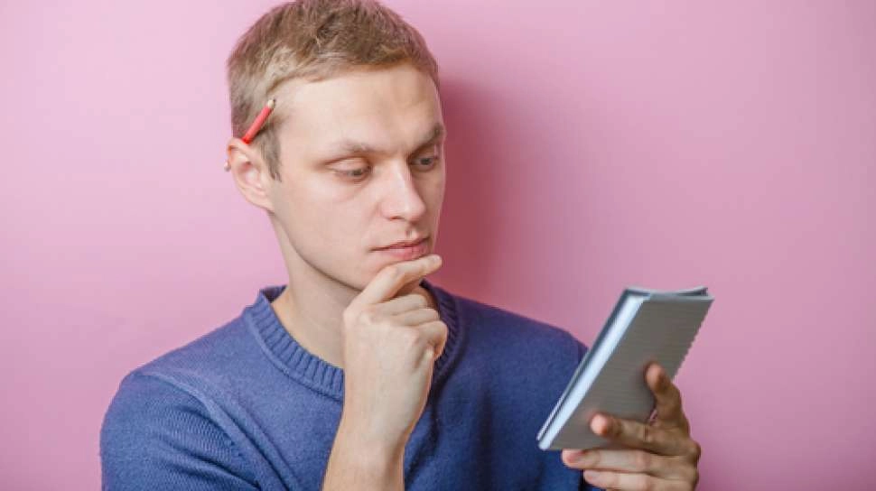 Ngaku-Ngaku Doang, 7 Tanda Seseorang Ternyata Fake Introvert