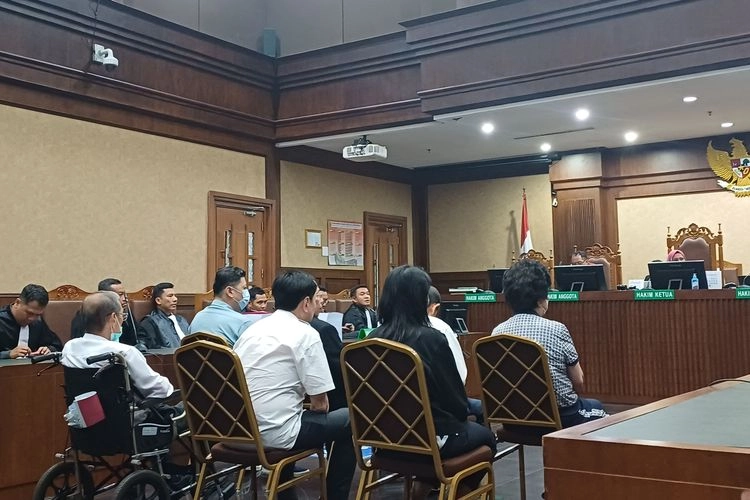 Tujuh Terdakwa Kasus Lebur Cap Emas Antam Disebut Rugikan Negara Rp 3,3 Triliun