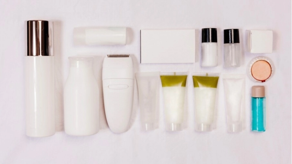 Apa Saja Skincare Wajib untuk Haji? Simak Tips Praktis dari Dokter Kecantikan