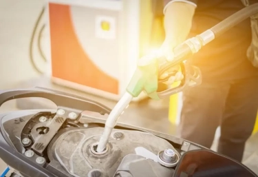 6 Cara Menghindari Kebocoran Tangki Bensin Motor karena Berembun