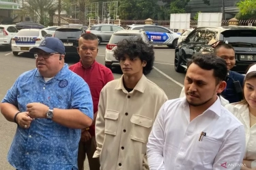 Berkas Perkara Vadel Badjideh Kasus Menghamili Lolly Dilimpahkan, Kejari Menahannya di Rutan Cipinang
