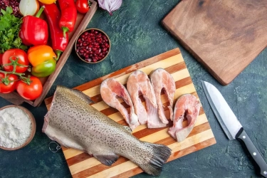 Sebaiknya Jangan Konsumsi 5 Makanan Ini Bersamaan dengan Ikan, Cek Apa Saja?