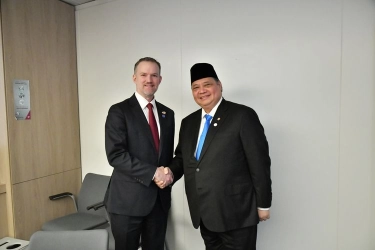 Bertemu USTR di Paris, Menko Airlangga Tunjukkan Posisi Proaktif Indonesia dalam Negosiasi Internasional