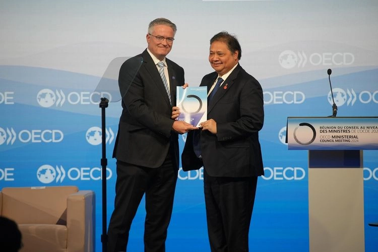 Menko Airlangga Sampaikan Initial Memorandum, Momentum Bersejarah bagi Aksesi Indonesia ke OECD