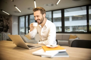 Fresh Graduate Wajib Simak, Ini Dia 7 Kesalahan yang Biasa Dilakukan Karyawan Baru di Kantor!