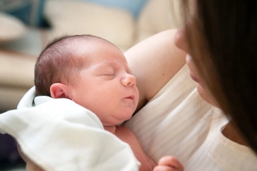 Apakah Suntik DNA Salmon Aman untuk Ibu Menyusui? Ini Kata Dokter
