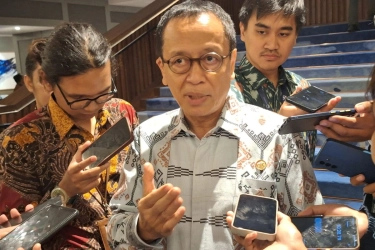 Danantara Jadi Pemegang Saham Bank Himbara, OJK: Jaga Kredibilitas Sistem
