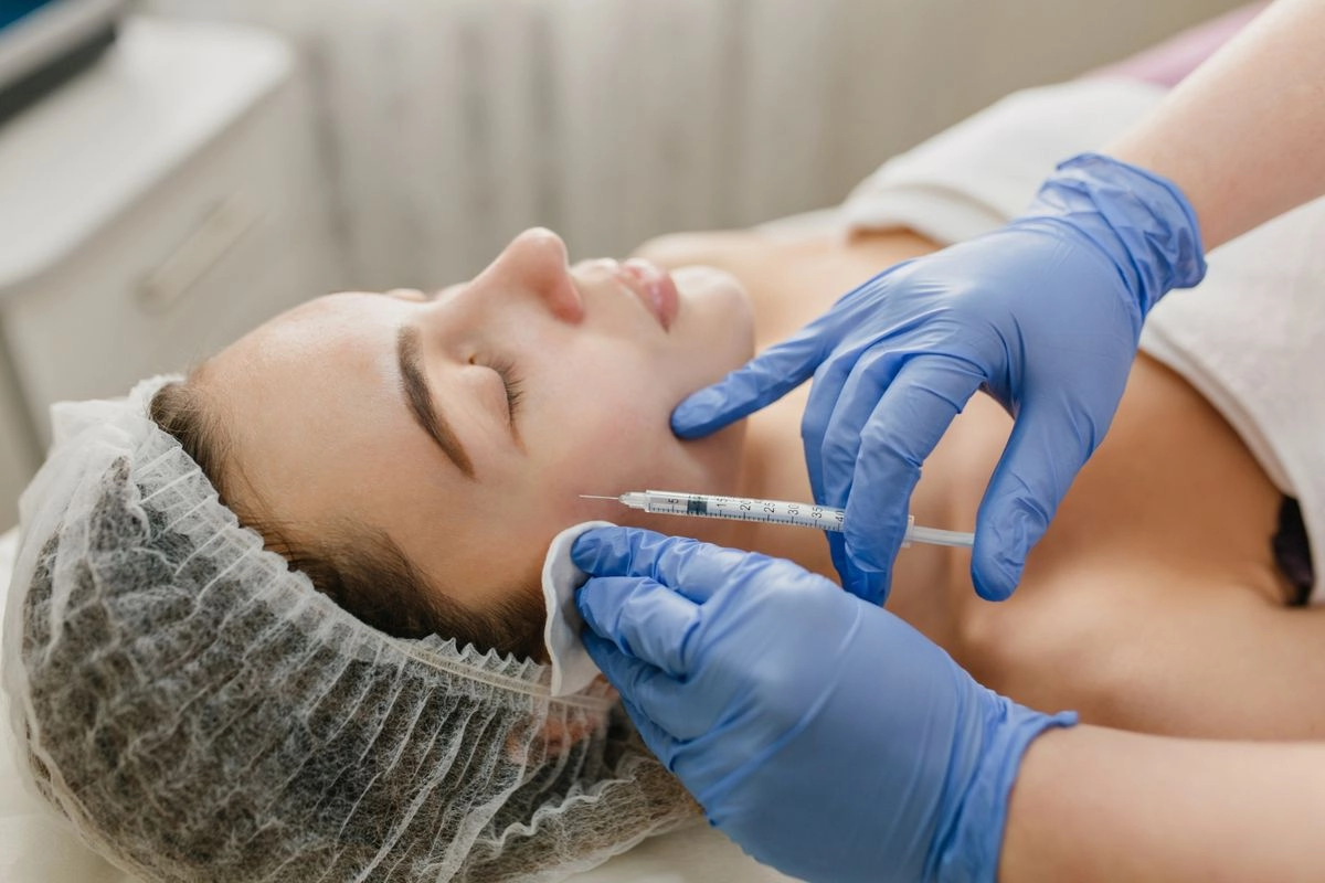 Filler dan Botox, Apakah Aman untuk Ibu Menyusui?