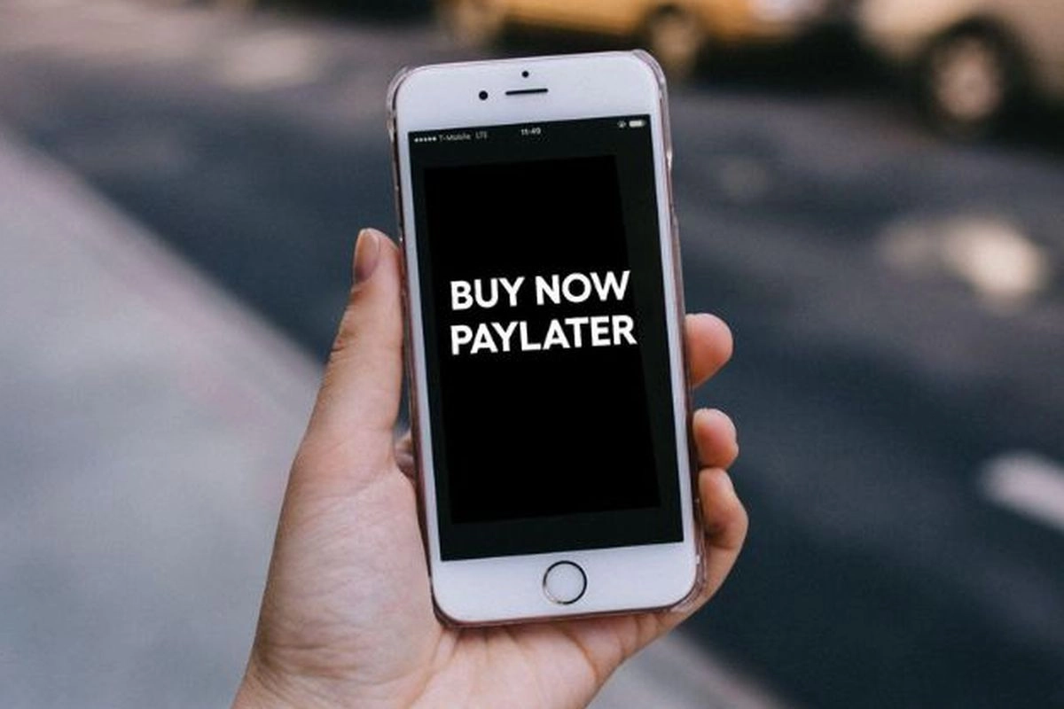 Layanan ''Buy Now Pay Later'' Dinilai Berisiko bagi Konsumen, Ini Sebabnya