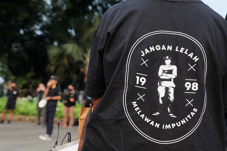 Menyoal ''Tone'' Positif Penulisan Sejarah Pelanggaran HAM Berat