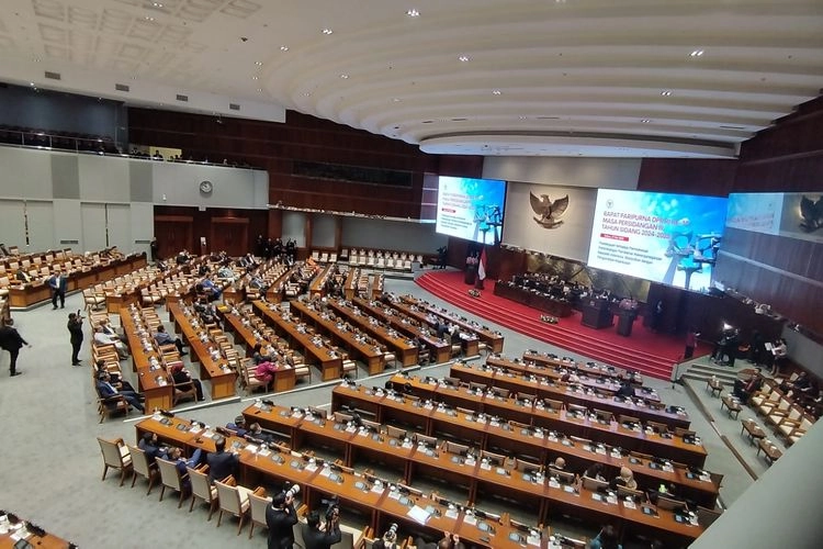 Surat Pemakzulan Gibran dari Purnawirawan TNI Akan Dibacakan di Rapat Paripurna