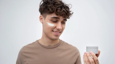 5 Rekomendasi Moisturizer untuk Pria, Bikin Kulit Lembap dan Segar Sepanjang Hari