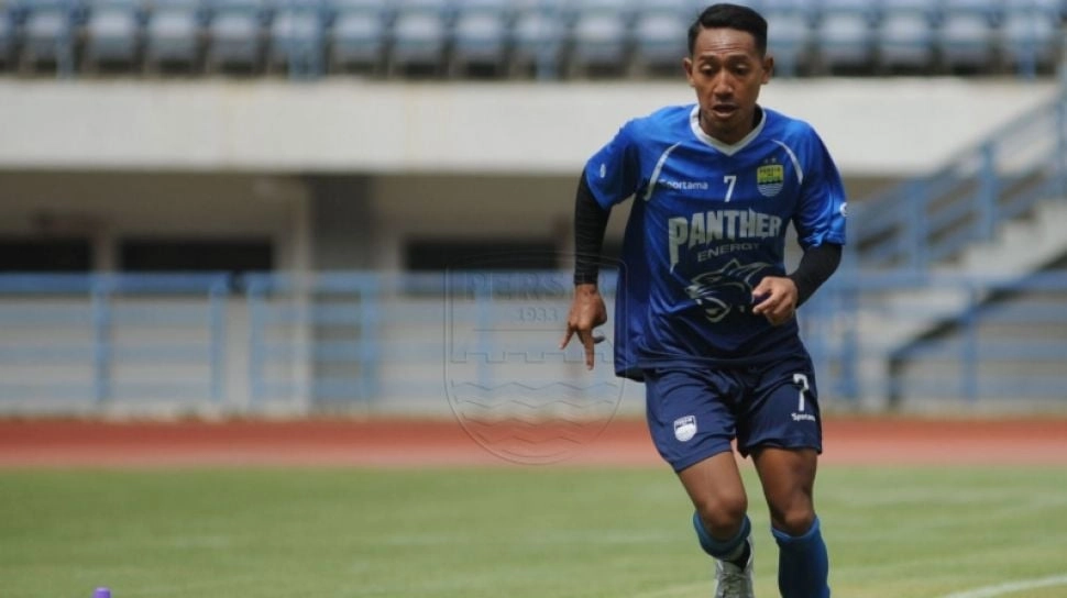 Here We Go! Beckham Putra Pamer Jersey Klub Serie B Liga Italia