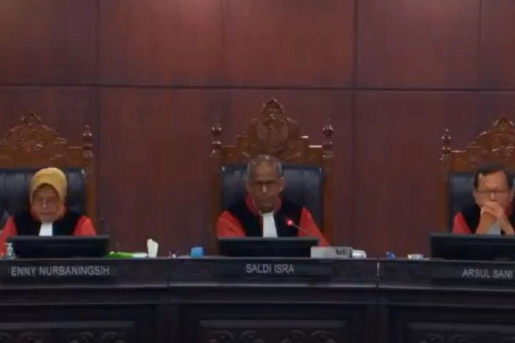 Alasan MK Tolak 5 Gugatan UU TNI: Pemohon Tak Punya Kedudukan Hukum