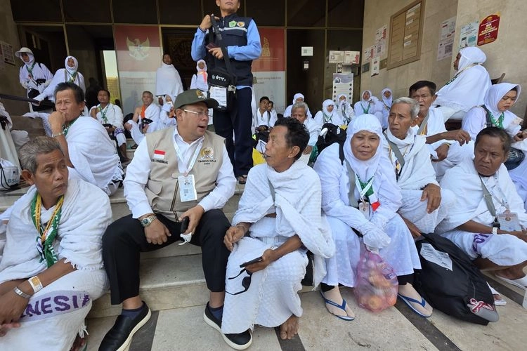 Cuaca Ekstrem Jelang Puncak Haji, Timwas Haji DPR Imbau Jemaah Siapkan Mental dan Fisik