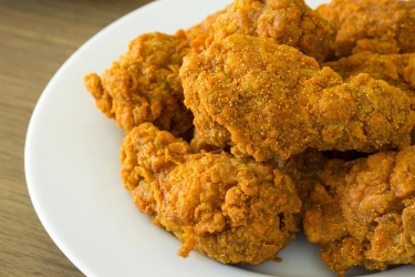 Dari Lapak Parkir ke Bisnis Bervaluasi Rp 16 Triliun, Kisah Dave’s Hot Chicken