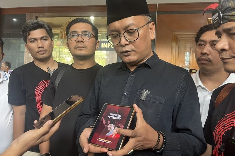 Hasto Kristiyanto Tulis 5 Buku Selama Ditahan di Rutan KPK