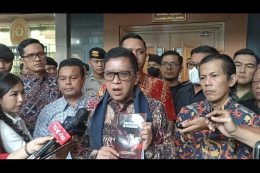 Hasto Puasa 3 Hari 3 Malam, Tulis Buku 
