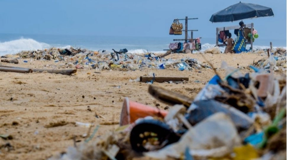 9 Kebiasaan Sehari-hari Ini Bisa Bantu Kurangi Sampah Plastik
