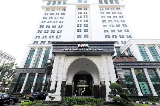 Aturan Baru, OJK Wajibkan Peserta Asuransi Bayar Minimal 10 Persen Biaya Berobat Mulai 1 Januari 2026