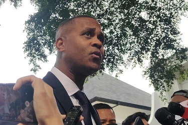 Kluivert Ungkap Pesan Prabowo untuk Timnas yang Akan Melawan Jepang