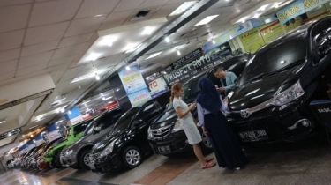 12 Mobil Bekas di Bawah Rp100 Juta Bukan Innova, Kabin Lapang Muat Banyak Keluarga