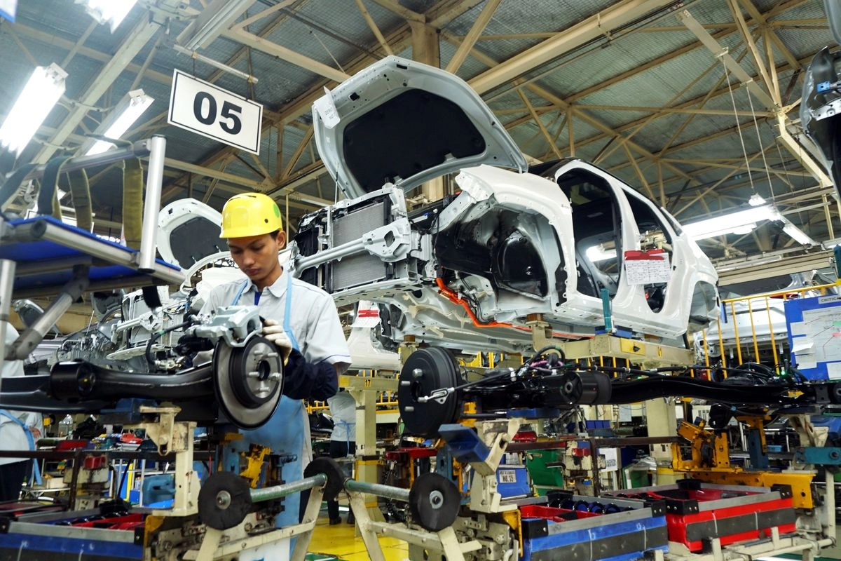 Ketika Mesin Industri Tak Lagi Berdentang