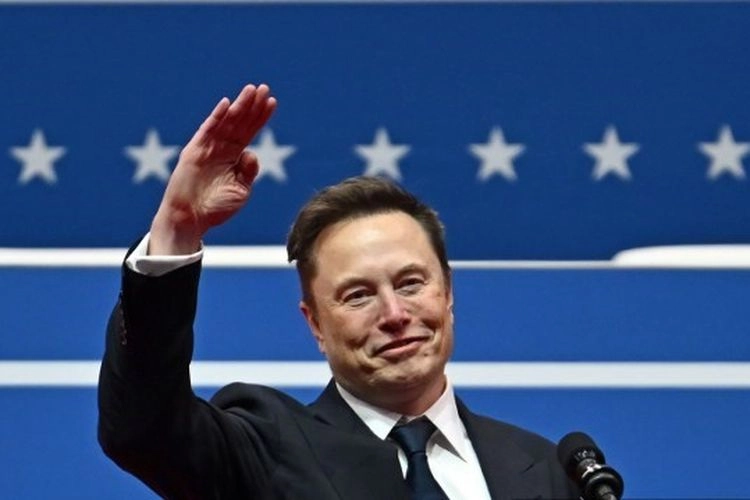 Pejabat Rusia Sindir Kisruh Elon Musk dan Trump, Ajak Tesla Pindah ke Moskwa