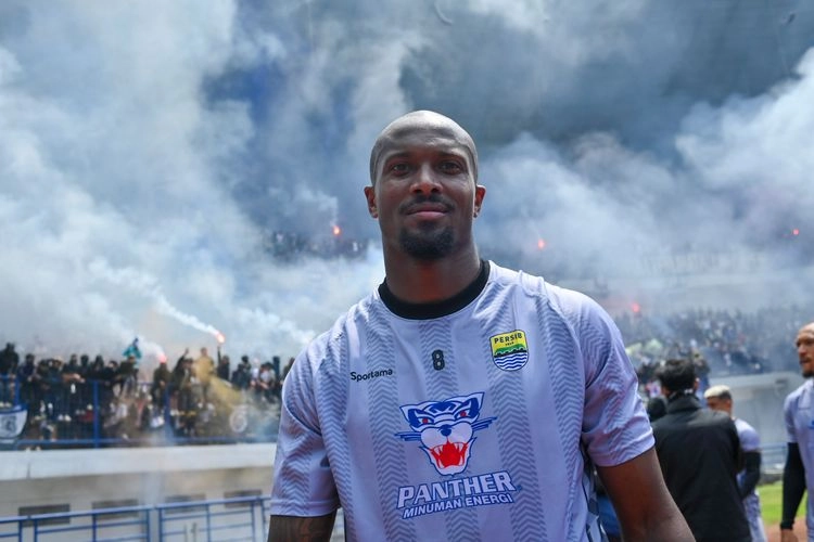 Persib Cuci Gudang, Lepas Enam Pemain Asing Terkini Gervane Kastaneer