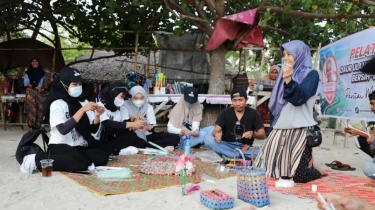 Menanam Harapan di Tengah Krisis Iklim: Bagaimana Cara Libatkan Anak Muda dalam Hidup Berkelanjutan